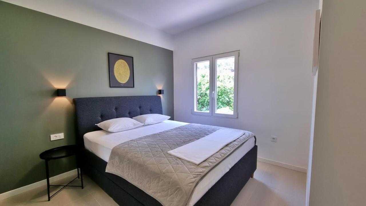 Apartment La Vie Оміш Екстер'єр фото