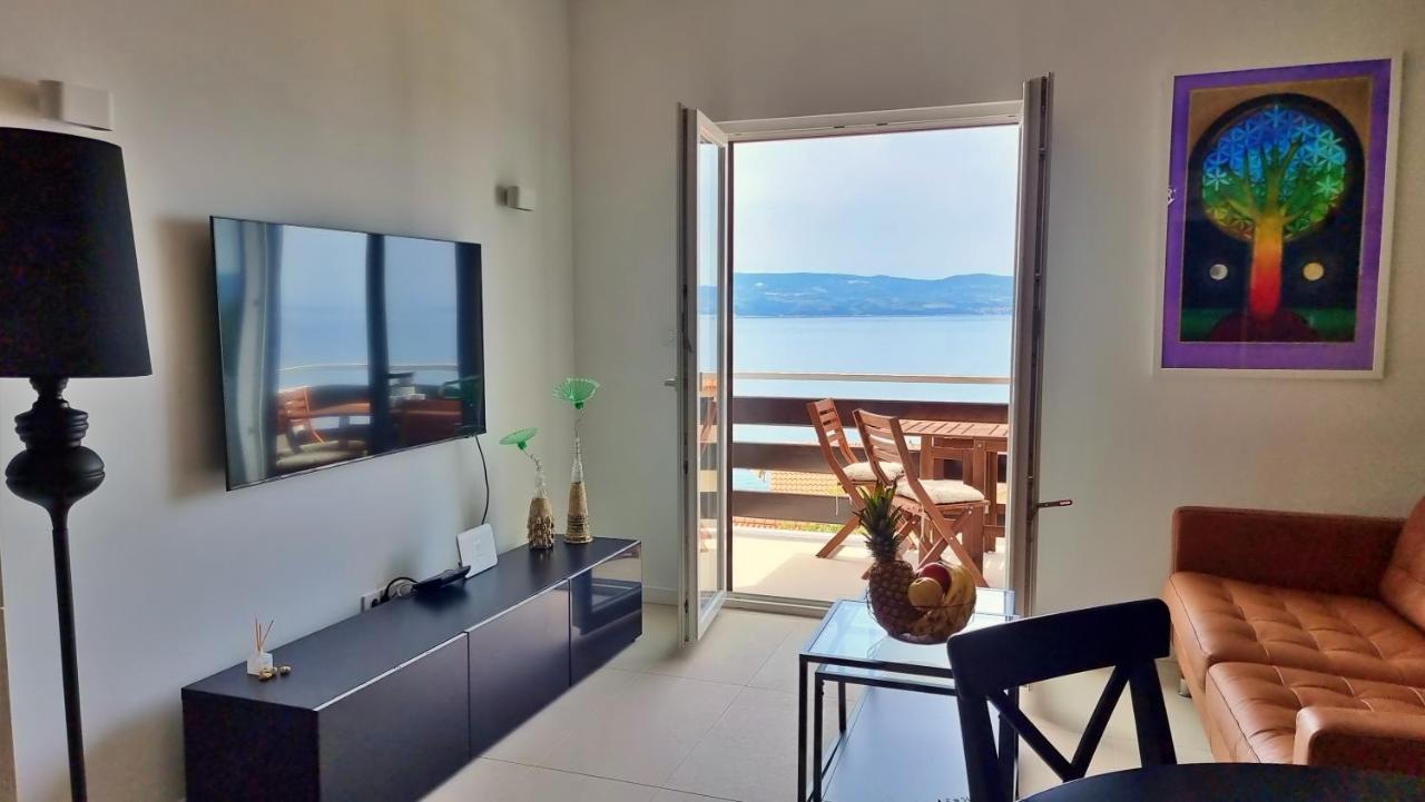Apartment La Vie Оміш Екстер'єр фото