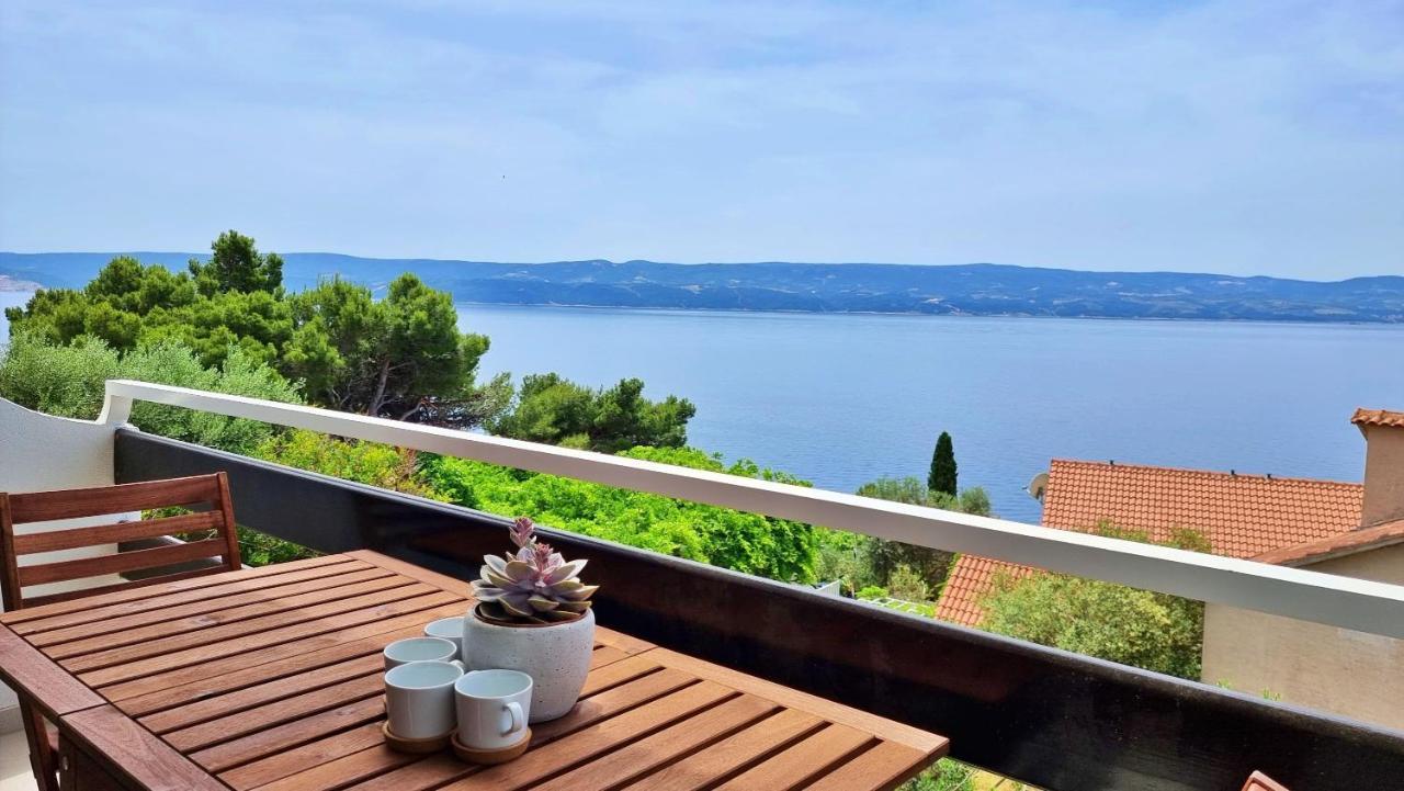 Apartment La Vie Оміш Екстер'єр фото