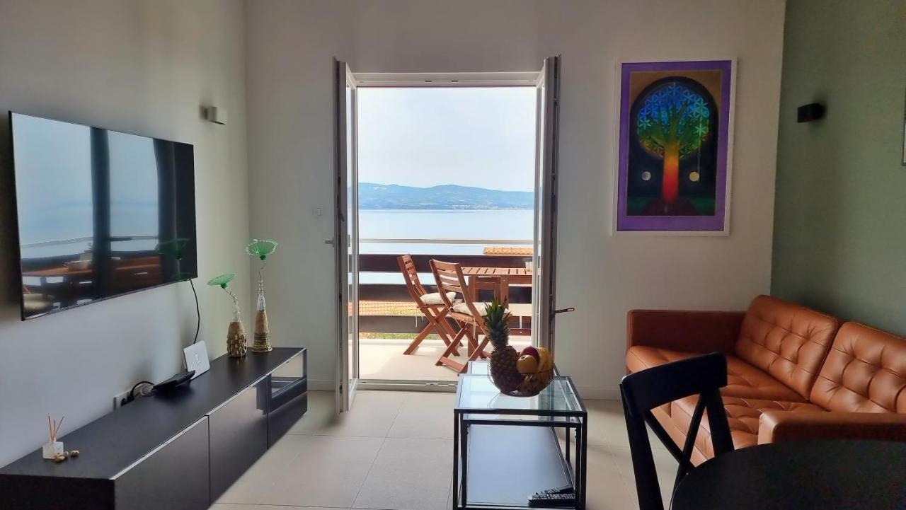 Apartment La Vie Оміш Екстер'єр фото