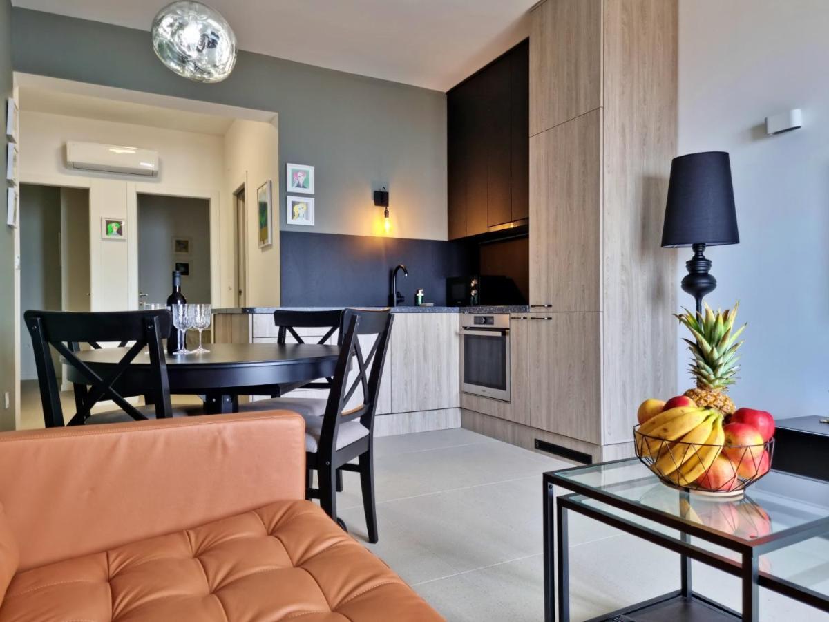 Apartment La Vie Оміш Екстер'єр фото